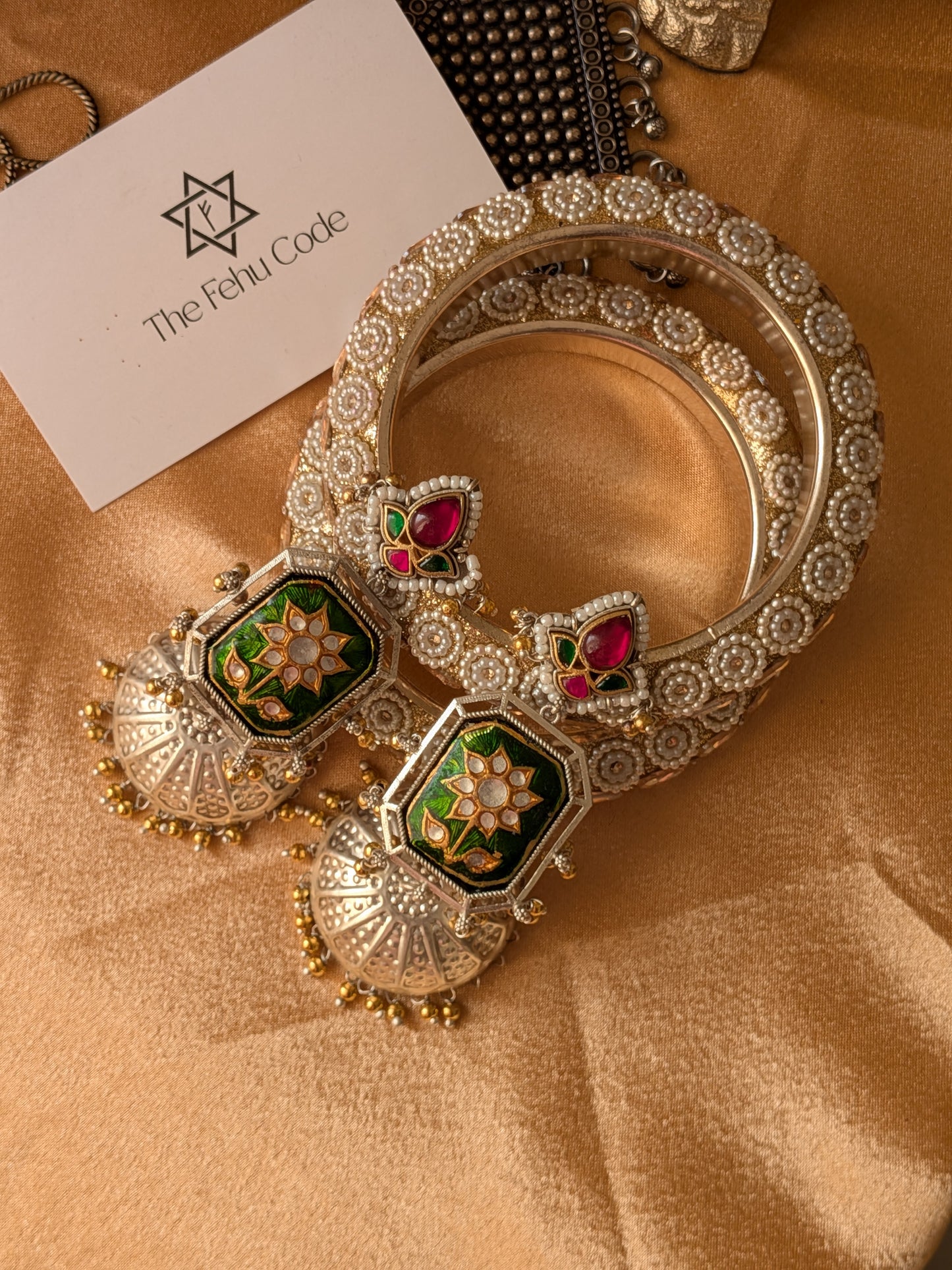 Meena Noor Jhumka