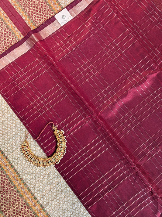 Paturu Pattu Special Checks Saree