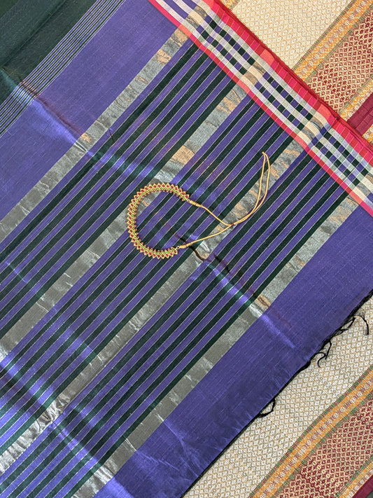 Paturu Plain Geometric Border Saree