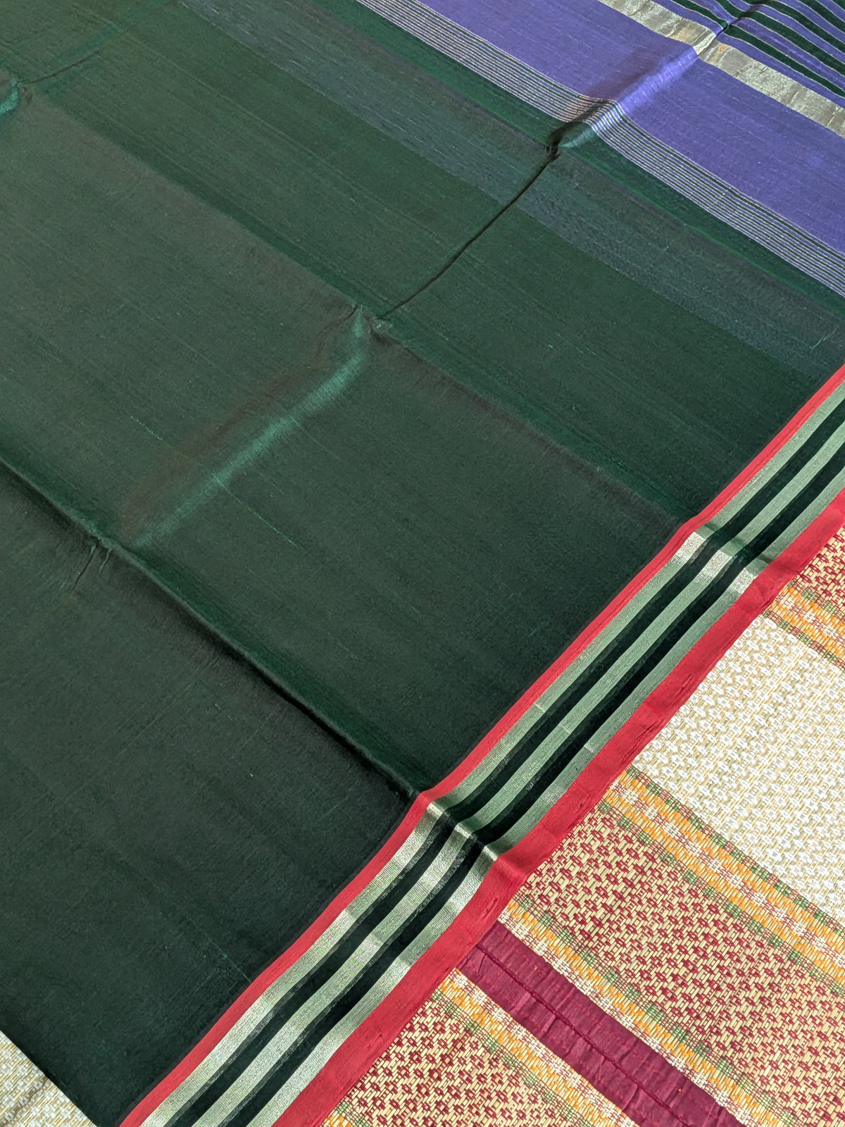 Paturu Plain Geometric Border Saree