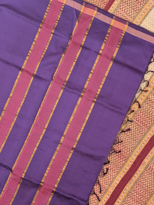 Paturu Pattu Semi Silk Saree- Ikkat Body