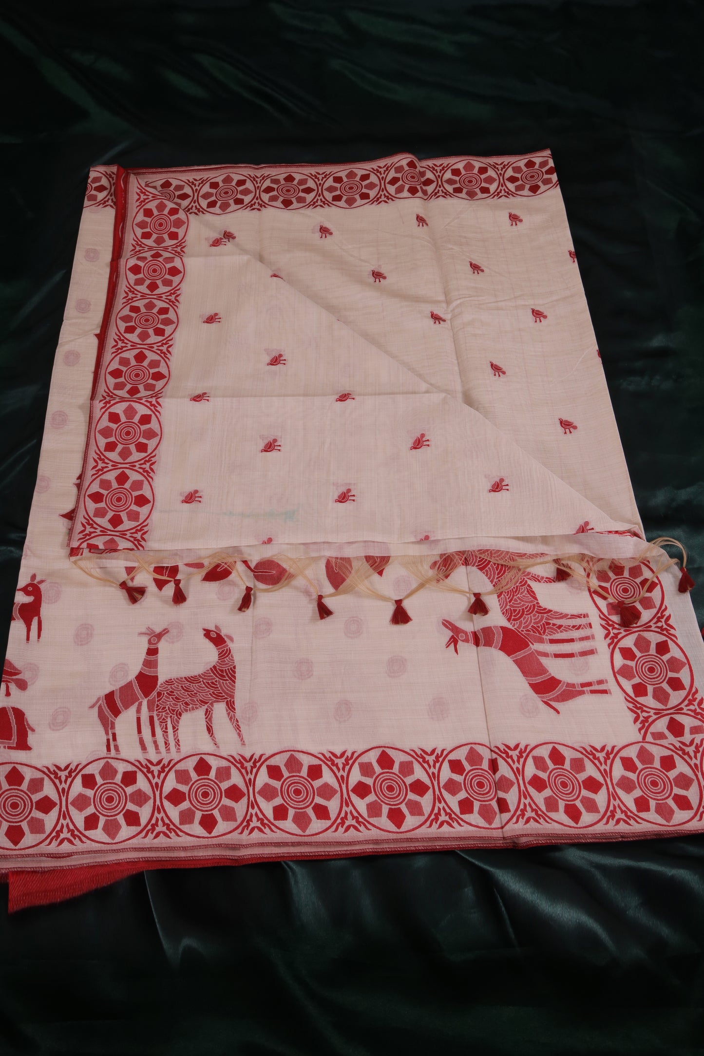 Munga Cotton Saree with Deer and Bird Motifs
