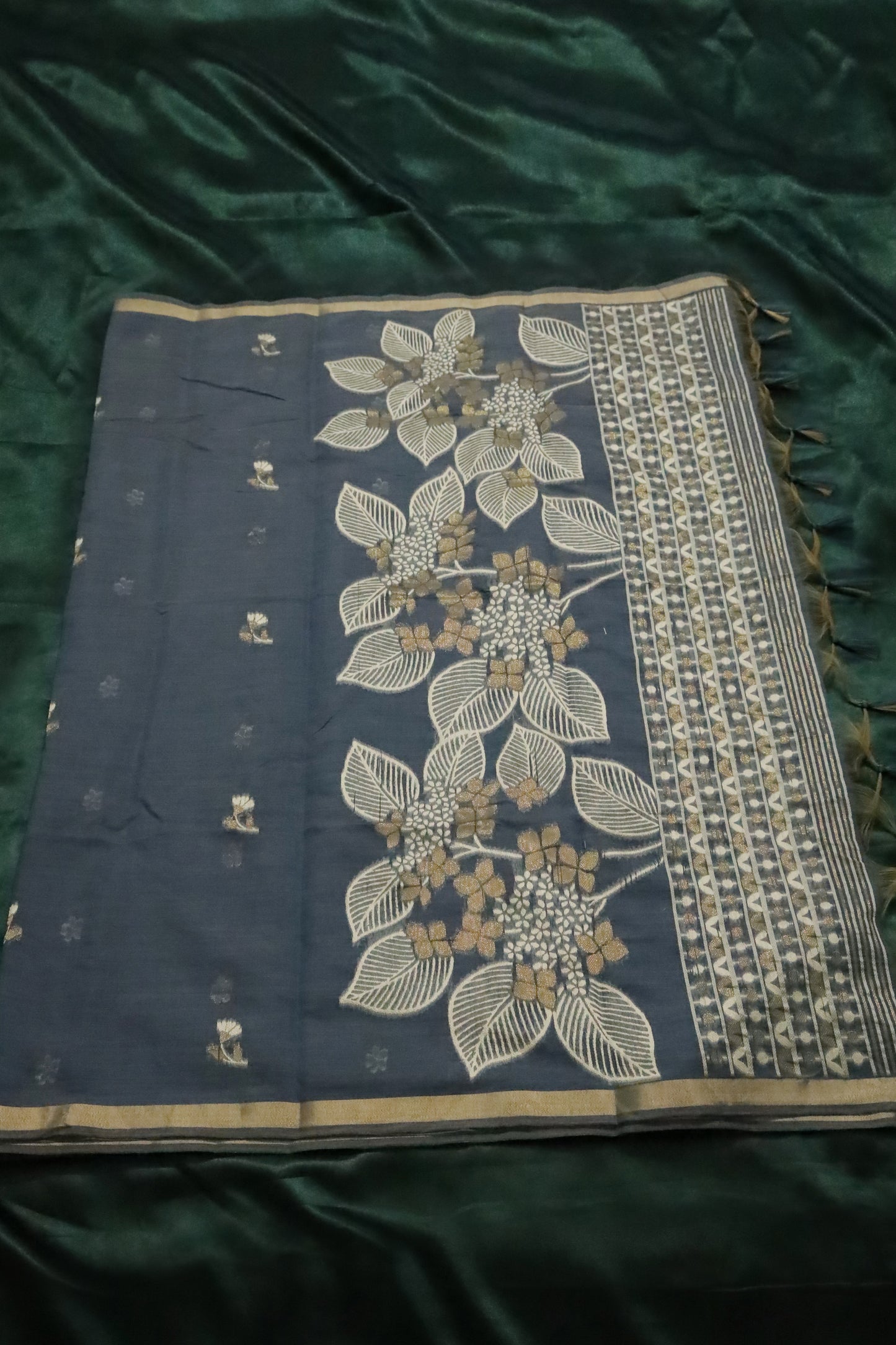 Floral Munga Cotton Saree