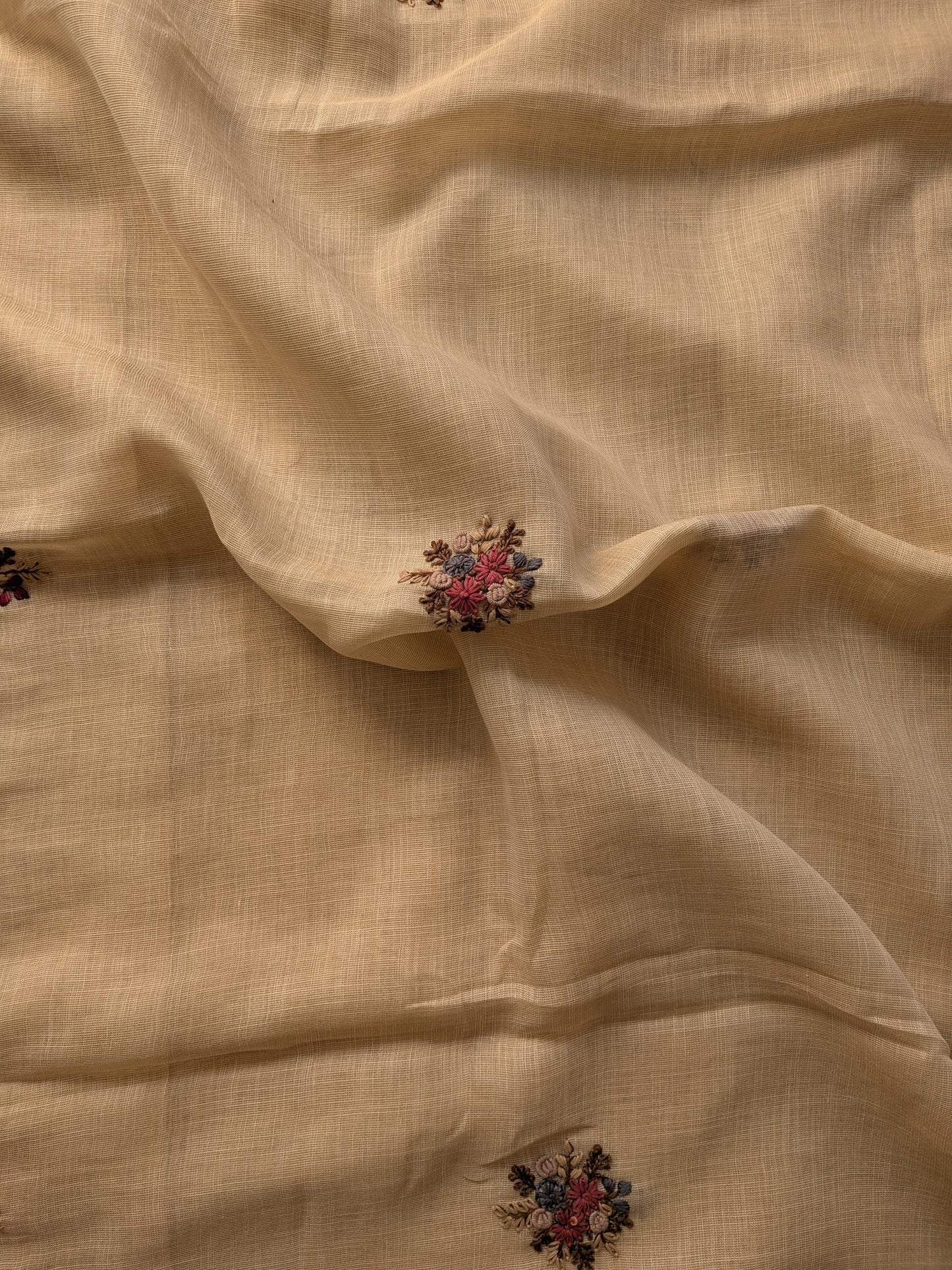 Handloom Linen Saree with French Knot Embroidery