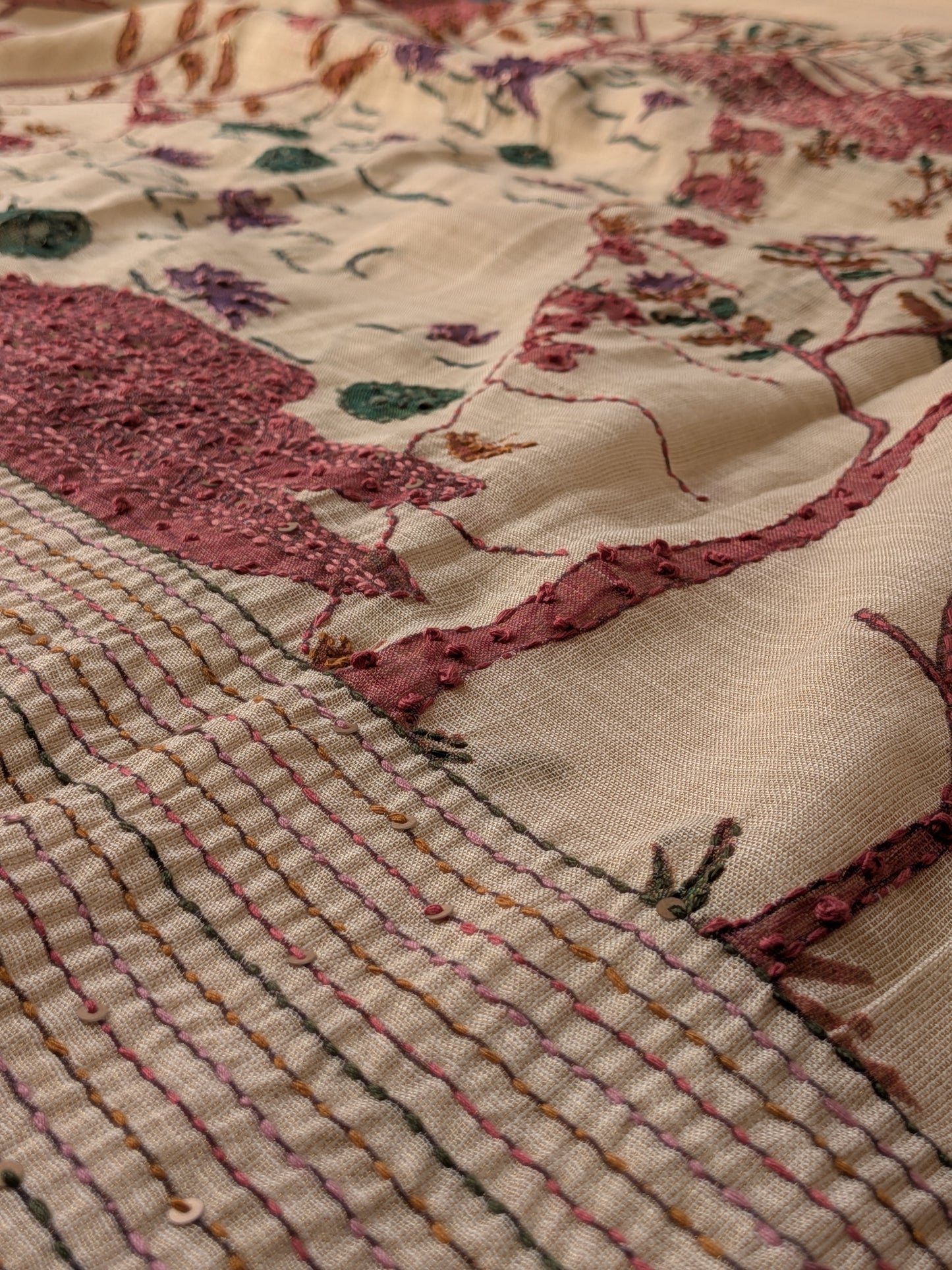 Handloom Linen Saree with French Knot Embroidery- 2