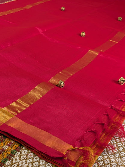 Paturu Pattu Jumping Checks Saree- Yellow & Pink