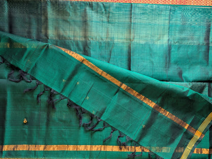 Paturu Pattu Jumping Checks Saree- Bottle Green & Off- white