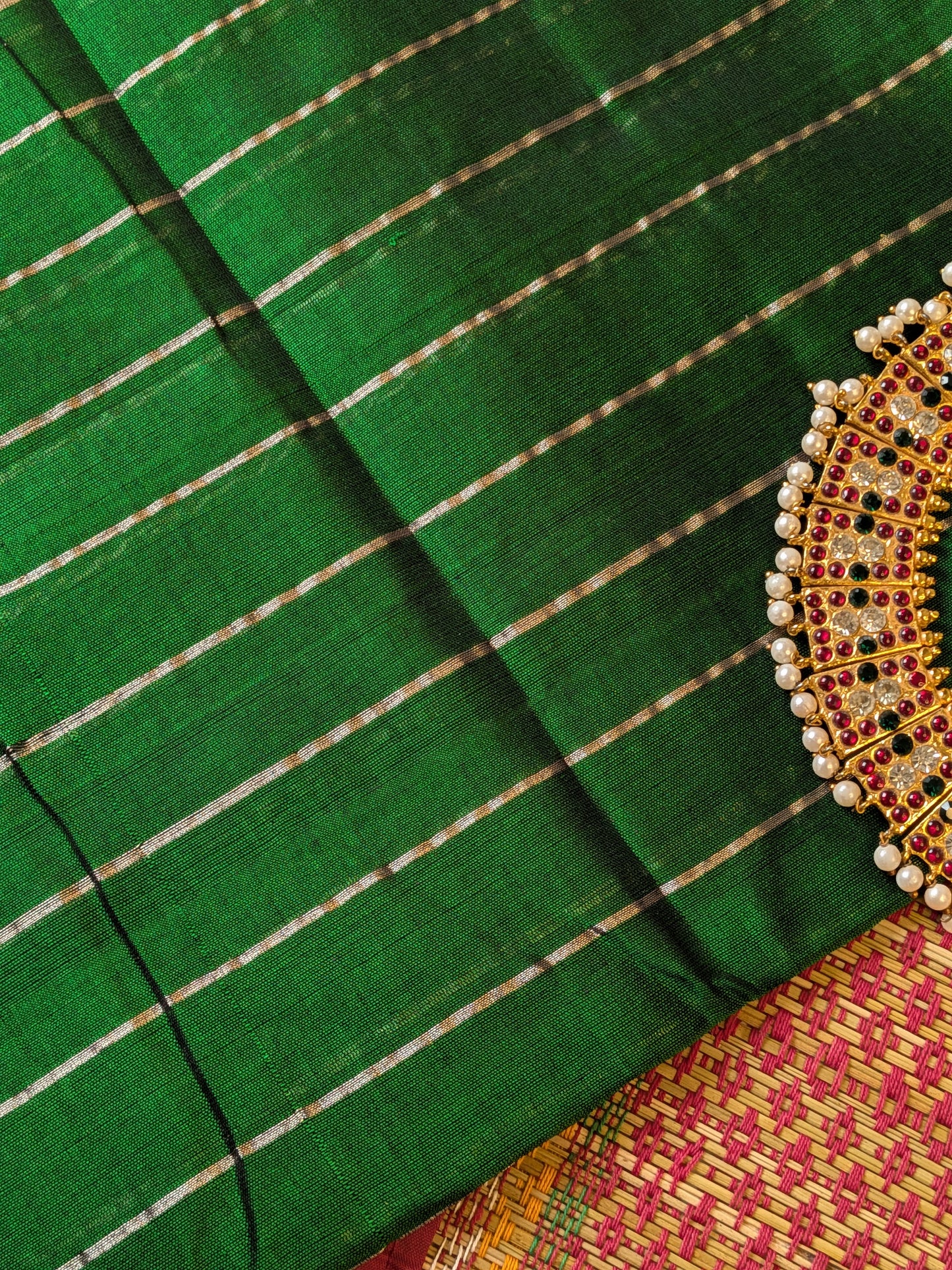 Paturu Pattu Dual Zari Metallic Stripes- Bottle Green