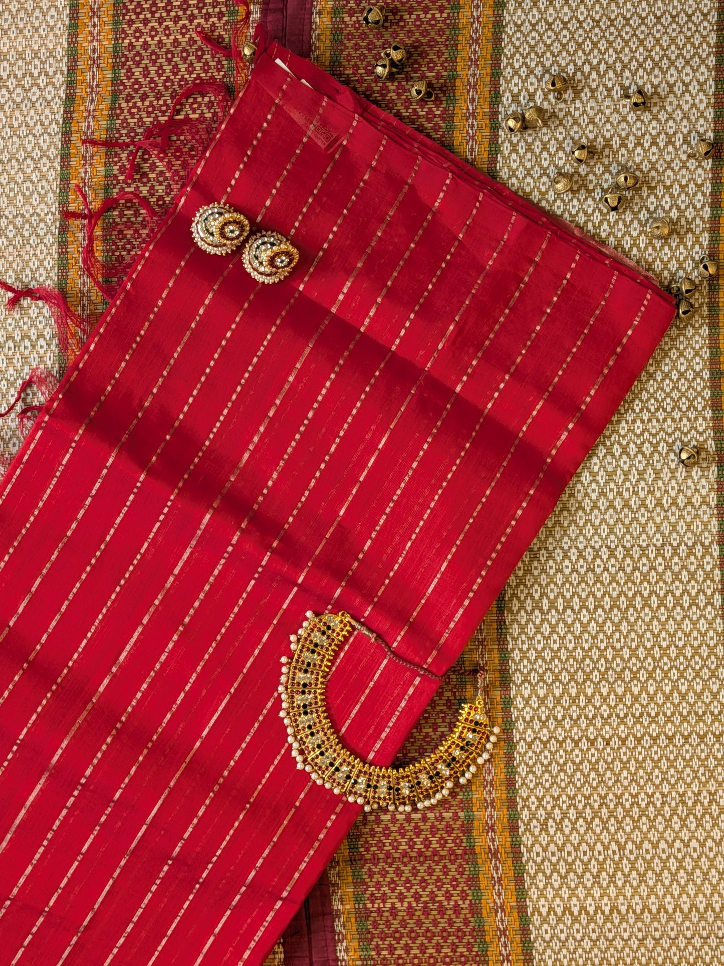Paturu Pattu Dual Zari Metallic Stripes- Red