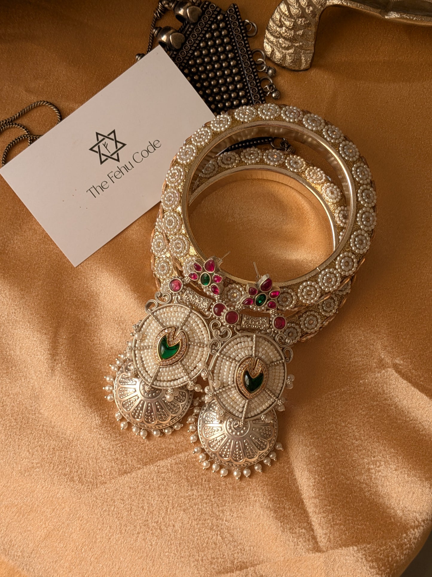 Moti Vaibhav Jhumka