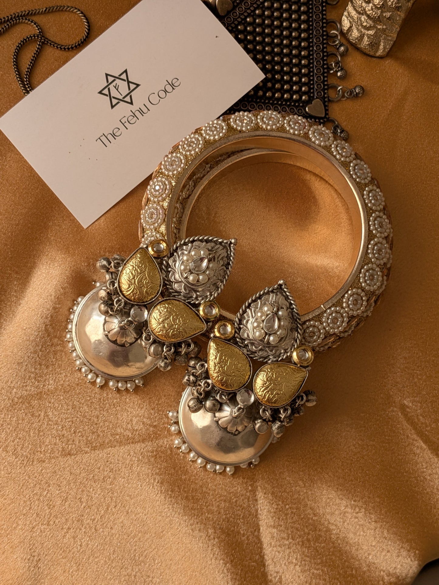 Paisley Jhumka
