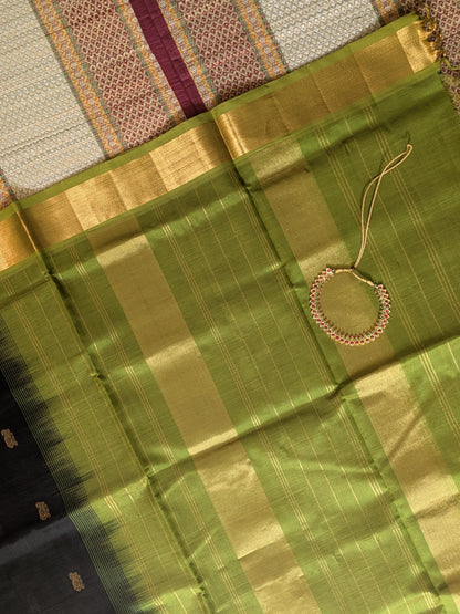 Paturu Pattu Buta Saree