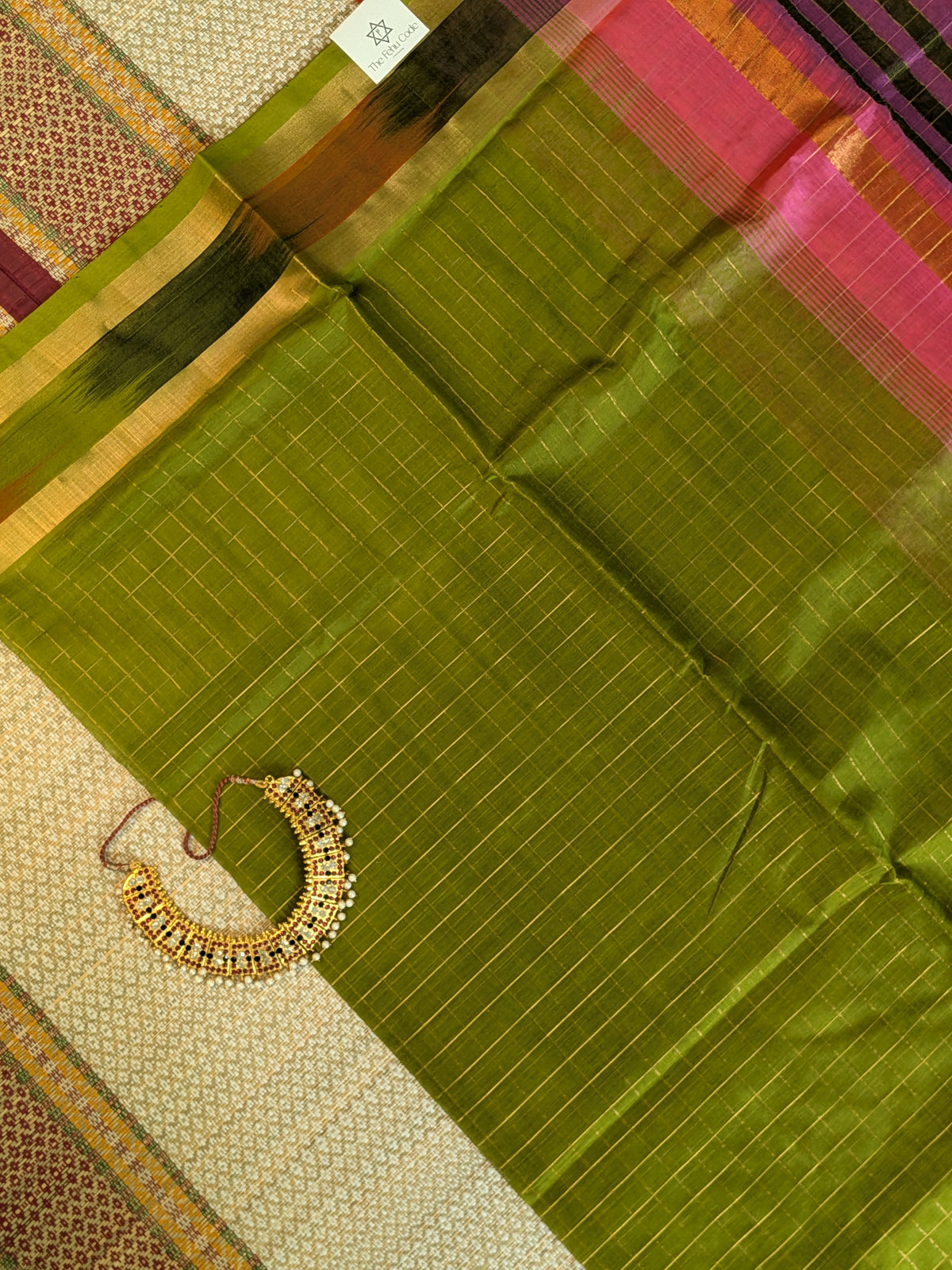 Paturu Pattu Checks- 2 Ikkat Border