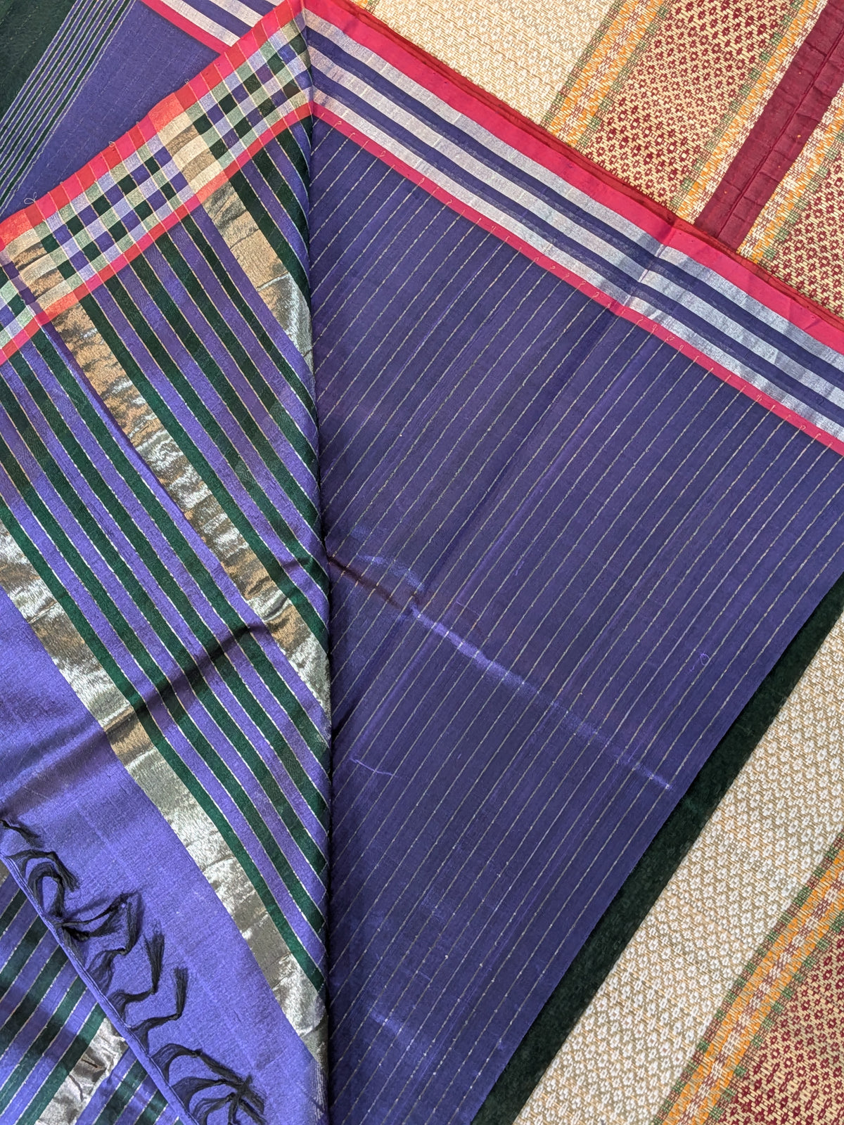 Paturu Plain Geometric Border Saree
