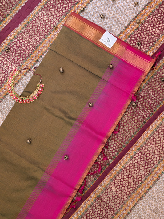 Paturu Pattu Semi Silk Saree