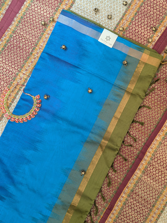Paturu Pattu Semi Silk Saree- Ikkat Body