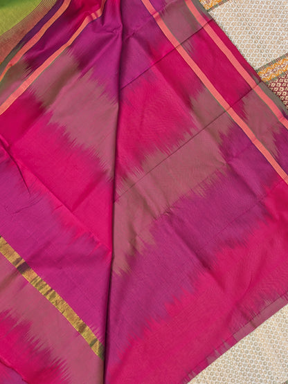 Paturu Pattu Semi Silk Saree- Ikkat Pallu