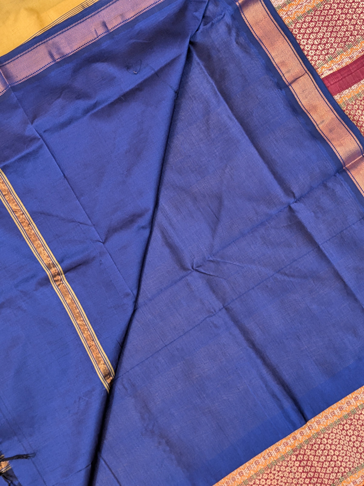Paturu Pattu Semi Silk Saree
