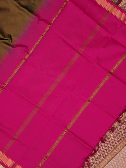 Paturu Pattu Semi Silk Saree