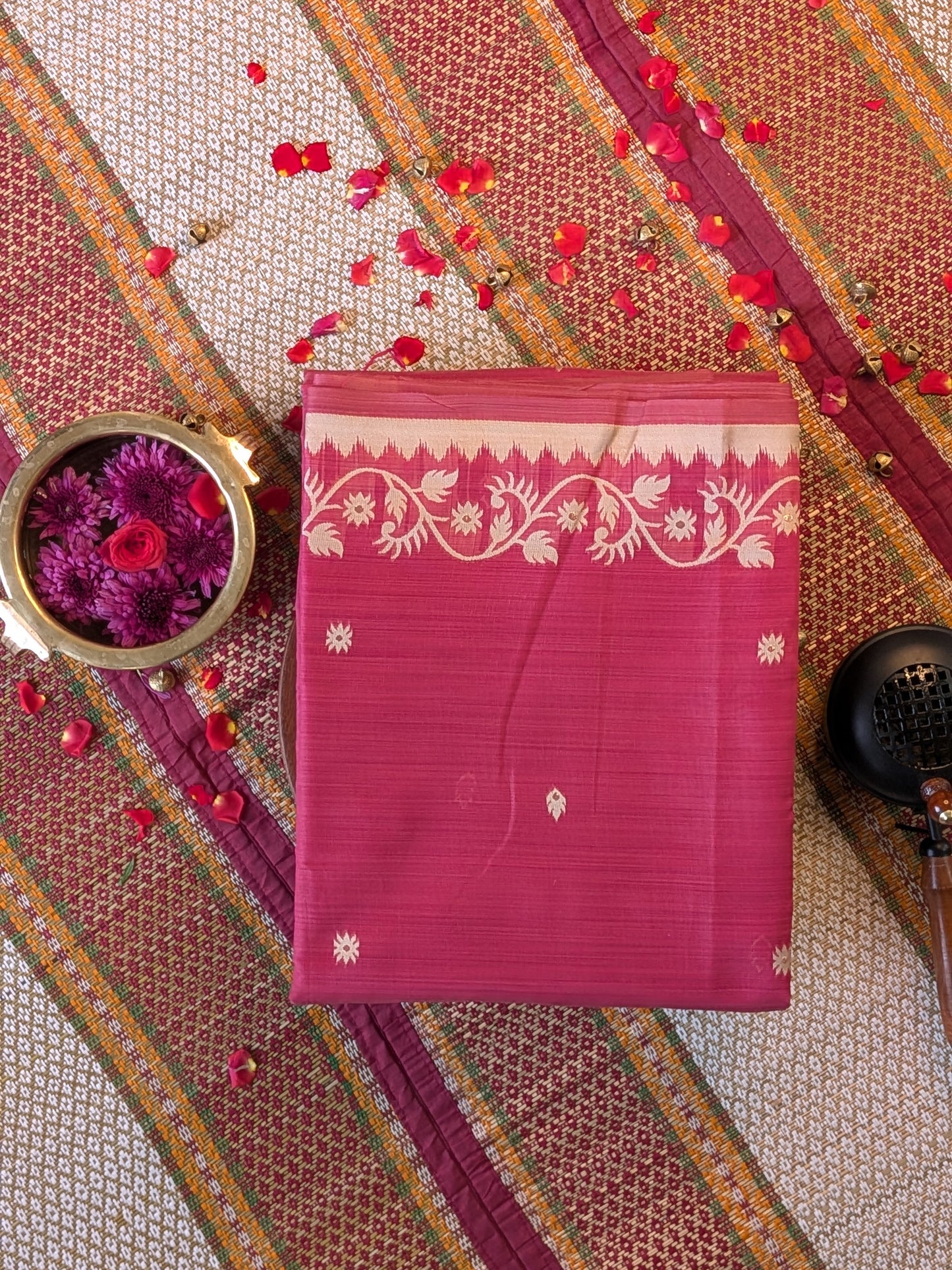 Floral Munga Cotton Saree